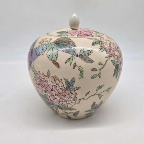 Toyo Macau Toyo Porcelain Jar Floral & Peacock Decorative Accent Piece 7" Tall - Picture 6 of 10